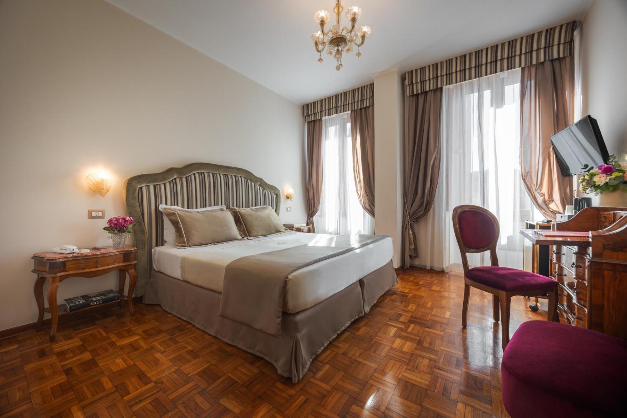 Hotel Forum Rome Exterior photo